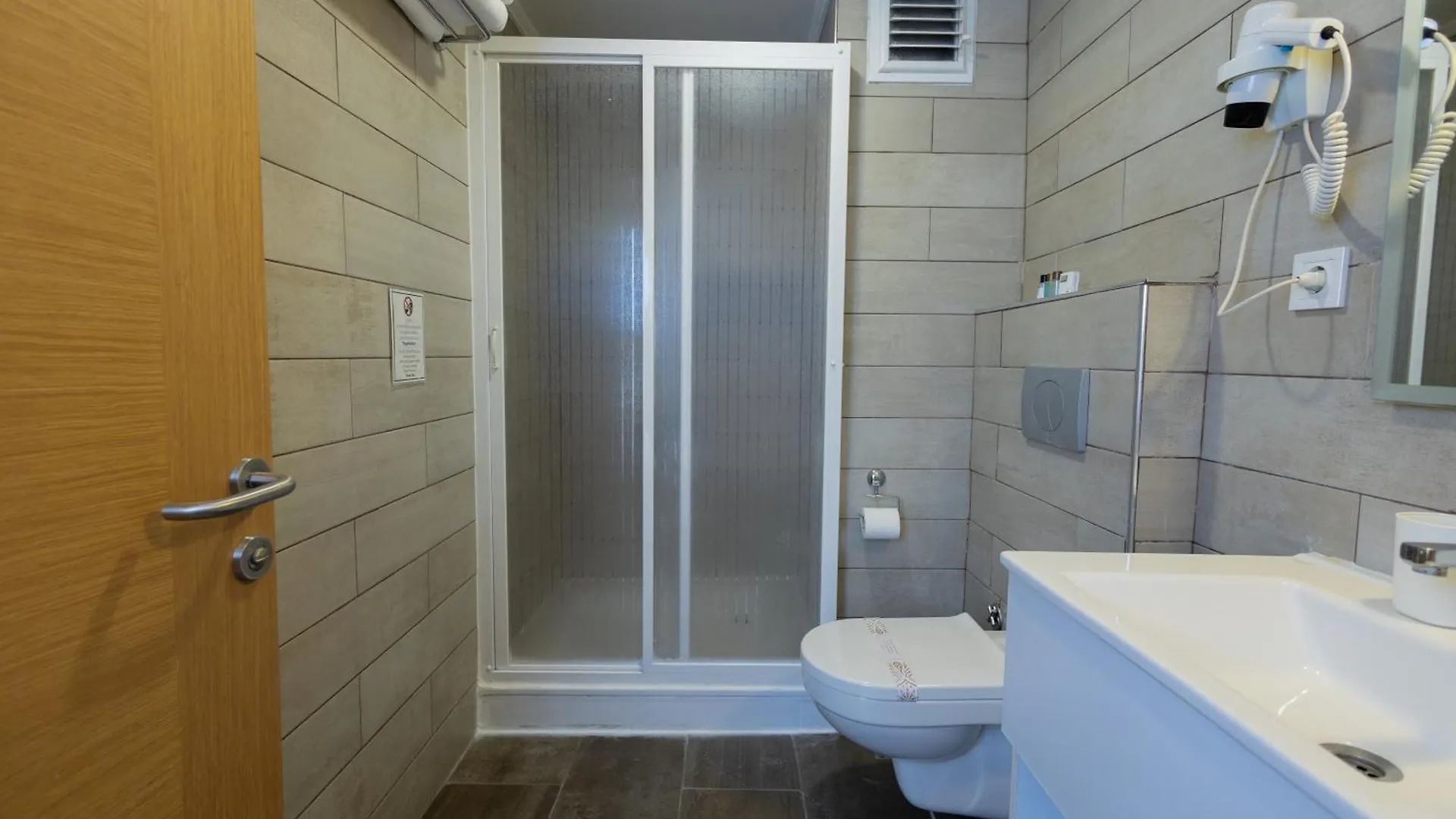 Mb City Hotel Esmirna 3*,