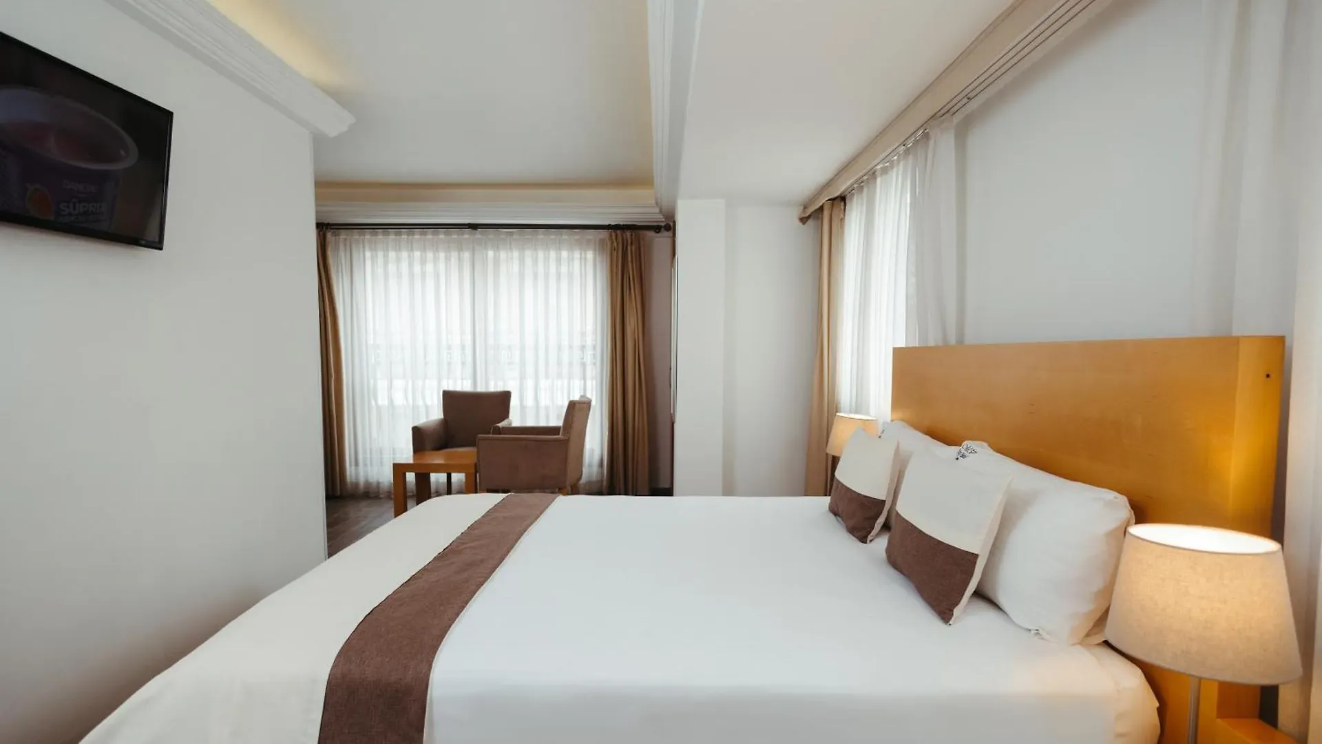 Mb City Hotel Esmirna