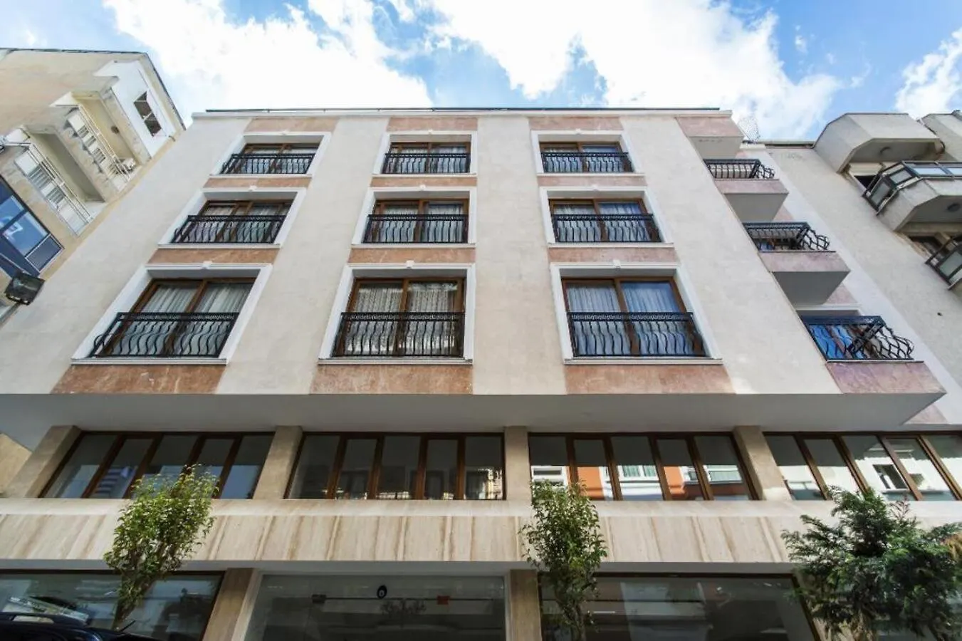 ***  Mb City Hotel İzmir Türkiye